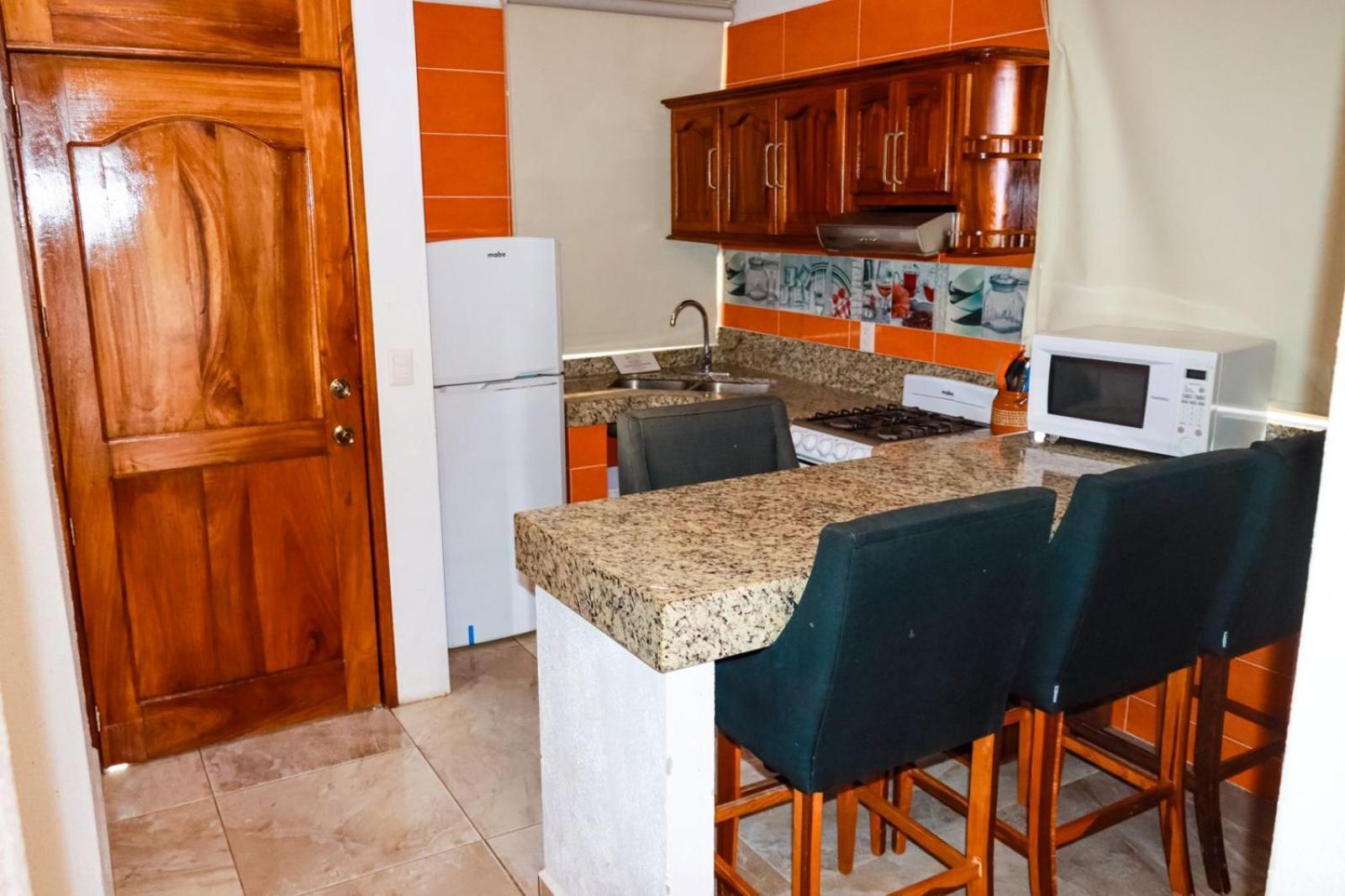 סן פטריסיו מלקווה Bungalows Laguna Del Tule מראה חיצוני תמונה