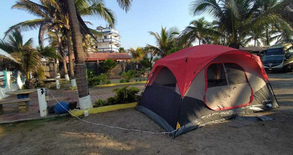 סן פטריסיו מלקווה Bungalows Laguna Del Tule מראה חיצוני תמונה