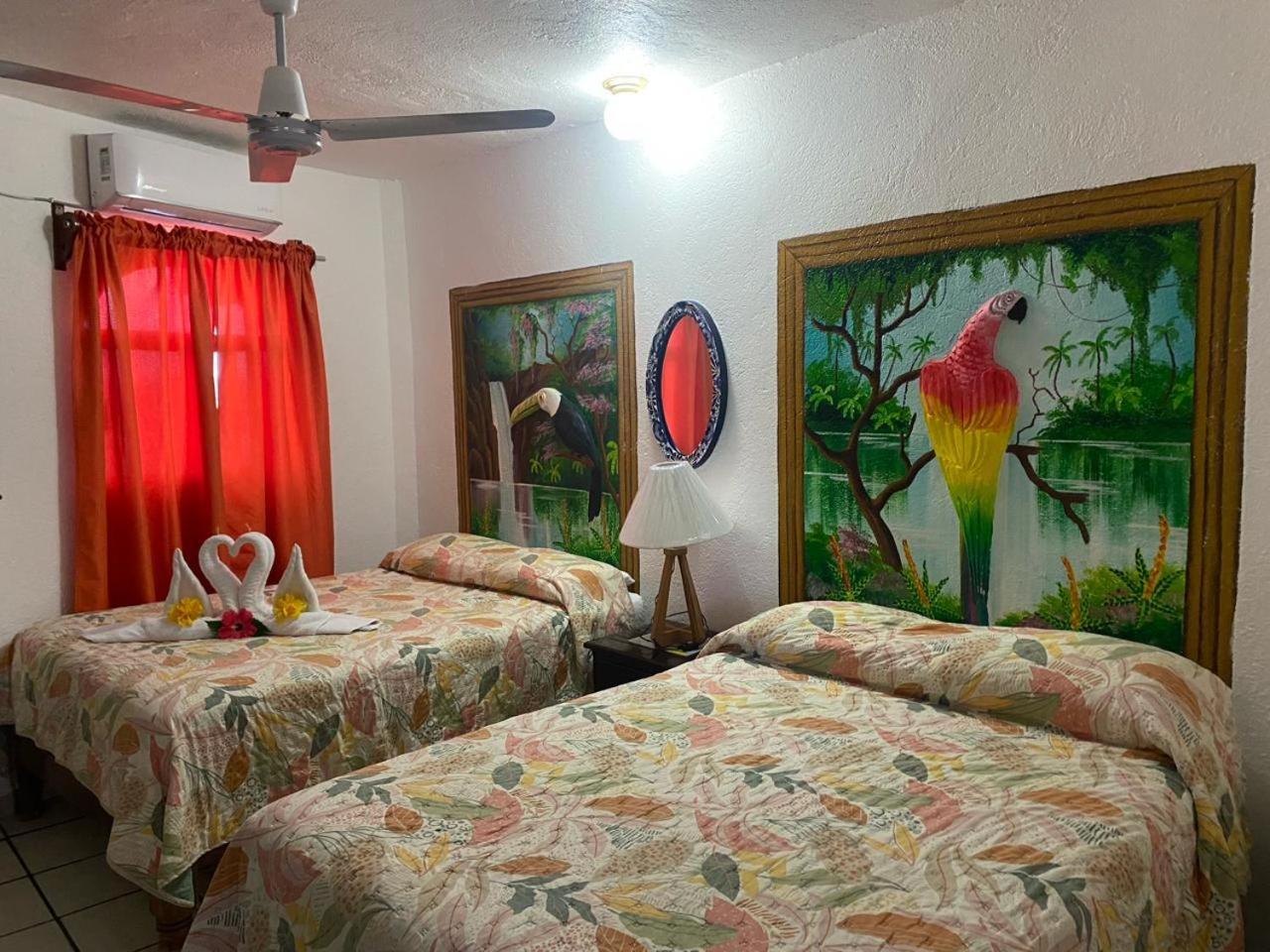 סן פטריסיו מלקווה Bungalows Laguna Del Tule מראה חיצוני תמונה